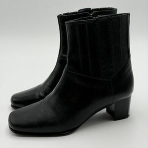 Clarks Ankle Boots Women 7M Black Excellent Leather Square Toe Block Heel 83397